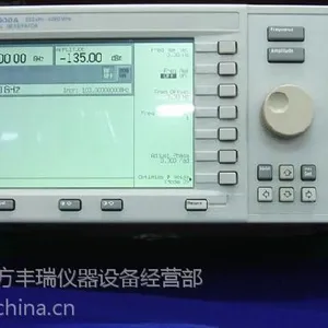 ���ְ�����8648B�źŷ�����/Agilent8648B�ź�Դ