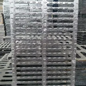 供应重庆铜梁球墨铸铁轻型井盖 防沉降市政雨水收集口雨水篦子