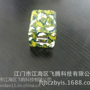厂家直销:5V苹果双USB彩色1A-2.1A万能充电头