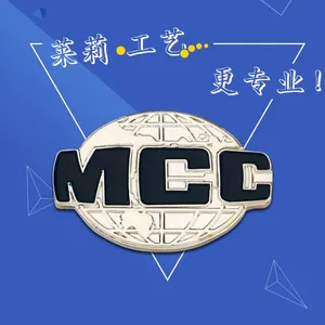 ***珐琅工艺字母徽章,莱莉徽章广州供应商
