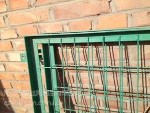 框架护栏网生产厂家-河北千智边框防护网生产厂家