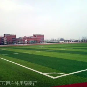 大连专业足球场施工,专业施工团队 环保 耐用 环保***