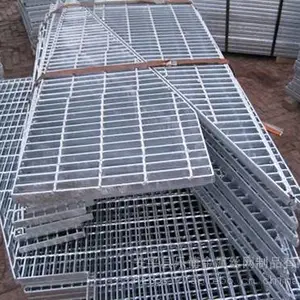 莱芜污水处理厂用格栅板/济南石油化工厂用不锈钢钢格板