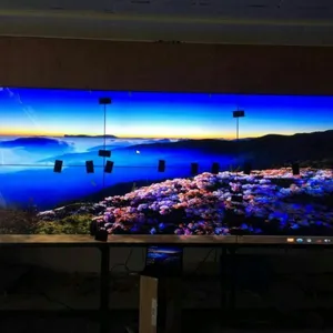 55寸三星液晶拼接屏用于宜清农商银行大屏幕显示