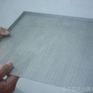 冲孔网 圆孔网 镀锌冲孔网 厂价直销 您的***之选