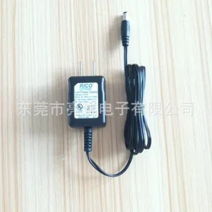 供应UL认证美规9V500mA4.5W电源适配器.
