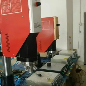 动感光球塑胶球焊接,超声波焊接机,玩具焊接机