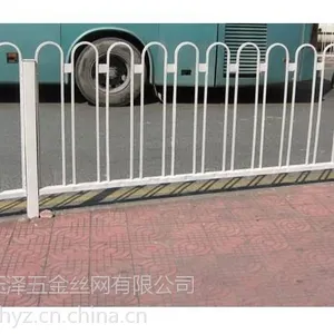 佛山市政护栏网&中山市道路隔离栅规格&广州京式护栏安全防护网价格