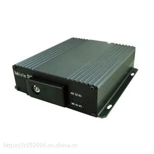 4路D1 SD卡车载录像机 BD-326