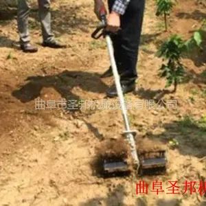 锄草机