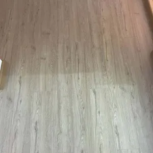 海南精装修工程地板强化地板,多层实木地板。