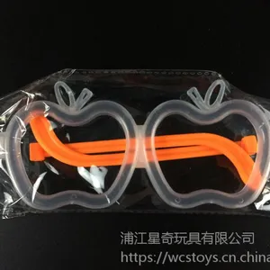 星奇厂家直销一次性塑料儿童节玩具荧光棒发光苹果眼镜生日聚会求婚地摊热卖亲子交流互动玩具饰品