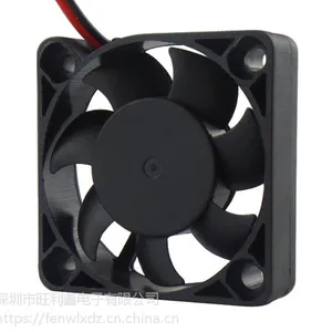 厂家供应24010直流小风扇 电压3.5V 5V 12V 可以定制