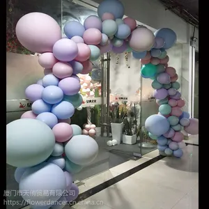 「花样纸艺」工作室,提供福州地区气球拱门,气球造型,气球装饰制作,可以先报价,预付定金后上门安装,价