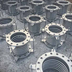 我公司生产轴向套筒补偿器、旋转补偿器,型号齐全,欢饮您前来浅谈业务。