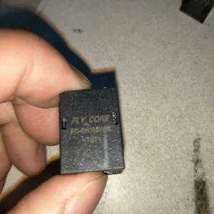 FC-SH105WNL RJ45 拔口朝上 单口