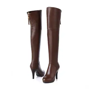 ��ѥ����������ô�죬ѥ��ͲΧ��С����ѥ�Ķ�ѥ����ͷЬ�ܸ�Բͷ��Ь��С��һ����ô�Ŵ�Ь�Ӵ��˸�С