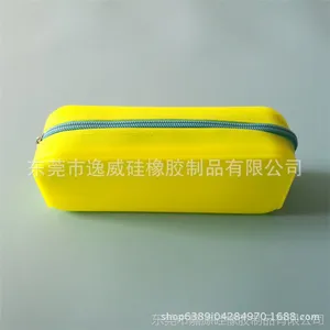 硅胶礼品加工厂 定制印刷硅胶笔袋 糖果色铅笔收纳袋拉链包