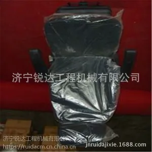 山推推土机SD32司机座椅总成16Y-53C-10000 TY320皮革座合件供应