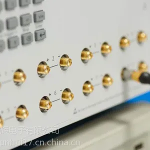 美国泰克AWG5204 任意波形发生器