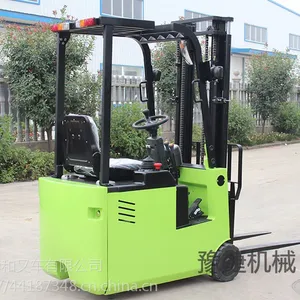 电动叉车