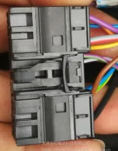 天津进和电子7160-3746泰科汽车连接器7157-3596-30韩国TE7157-4580-80