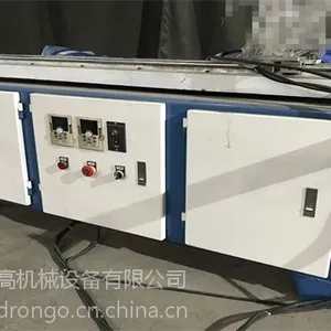 佛山荣高提供路灯杆自动喷锌机 交通设施自动喷砂喷锌