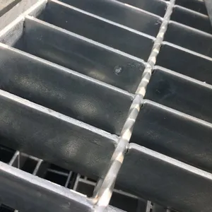E005厂家直销热镀锌钢格板厂供应现货热镀锌钢格板厂