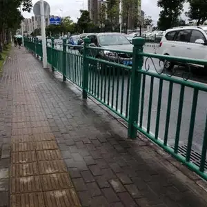【茂名道路中间隔离护栏 市政护栏 面包管围栏厂家直销】