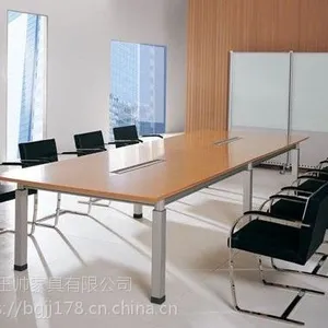���պϷʳ��Ҷ���Ա�����ϵ������칫���ϰ�����***