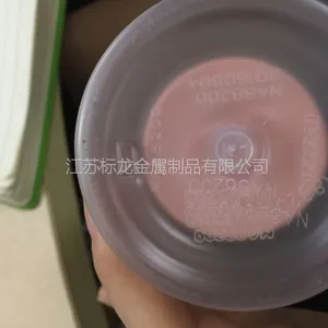 �������ҷ��д����������������ֻ�������ˮ�ߵ�̻���װ���ڻ�ױƿ�����