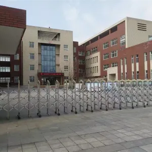 ��ѧ����ٽ���ϵͳ�����ʵѵ�Ҹ�����ϰ���豸 ���������ͨ