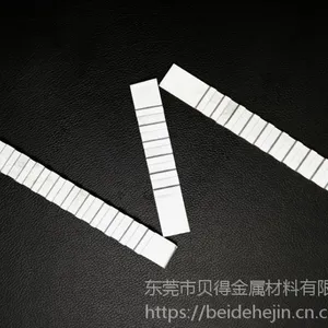 东莞贝得硬质合金长条通过挤压和磨压工艺,可生产直角、倒角斜及异型长条。