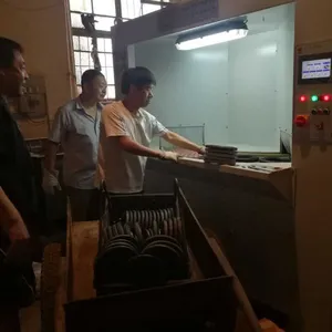 机床附件卡盘卡爪喷砂机生产厂家