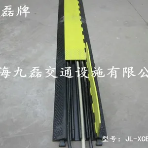 广场穿线板|商场电缆穿线板|活动现场橡胶电线穿线板|地面路面线缆穿线板