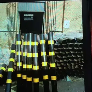 湖北交通警示柱 道路反光隔离柱 人行道柱 不锈钢防护路桩领路厂家专业生产