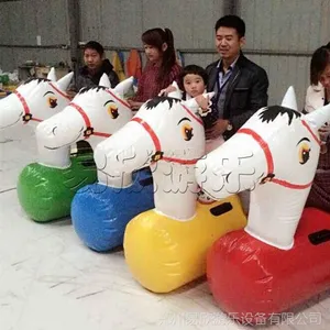供应郑州易欣趣味运动会充气跳跳马 竞速亲子游戏道具 趣味小马快跑 充气马场厂家