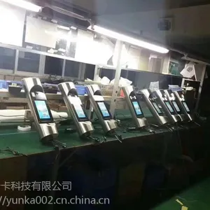 云卡通车站人脸识别通道闸,学校人脸识别通道闸