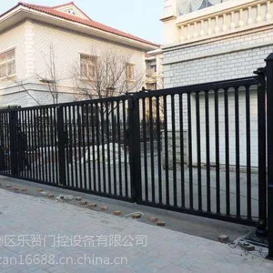 南海电动门厂家南海伸缩门厂家南海卷闸门厂家