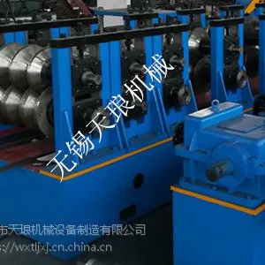 高速公路防撞护栏板生产设备 无锡市天琅机械