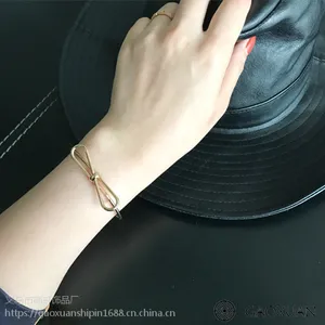 厂家直销日韩极简约纯铜铸造 爱心结打结开口金属手镯手环手链女
