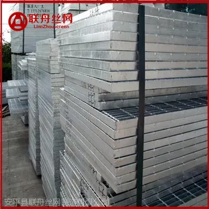 ���ַ����ָ�դ�� ���п�ָ�դ�峧��