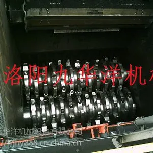 双齿辊分级破碎机