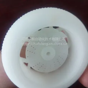 ���ʻ�е�豸���ƿ��ٳ��Ͱ�ɫ��֬ģ��չ��