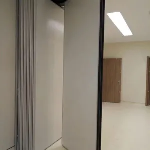 供应广东赛勒尔学校教室移动隔音墙（可实地参观）