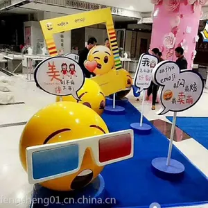 雕塑卡通摆件玻璃钢
