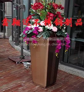 佛山鑫翔达金属造型 不锈钢异形工艺品 不锈钢花瓶厂家定做
