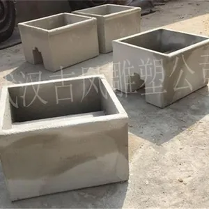 水泥花盆定制,城市道路隔离带花盆,武汉水泥制品厂