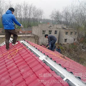 彩钢瓦易生锈腐蚀,合成树脂瓦来代替