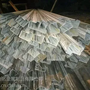 ��ӦС�ھ���пP�ιܣ�װ��P�θֹ�*Q235��п���͹ܼ۸�